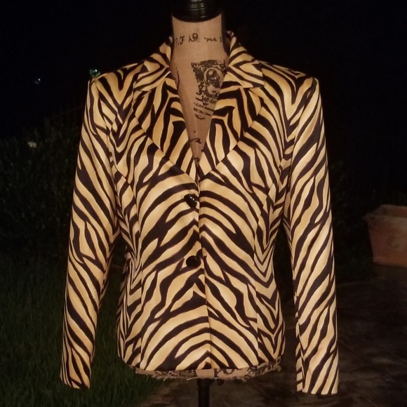 ALLYSON CARA ANIMAL PRINT POLYESTER BLAZER - Picture 1 of 6